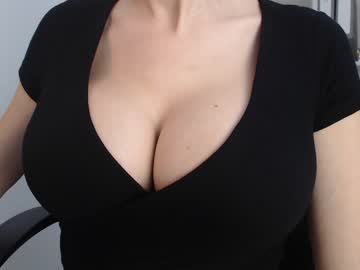 hot cam girl eat_mee_out image #1294791