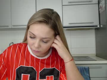 hot cam girl candymini image #3970063
