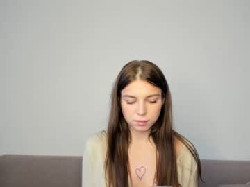hot cam couple vivi_beam image #1919984