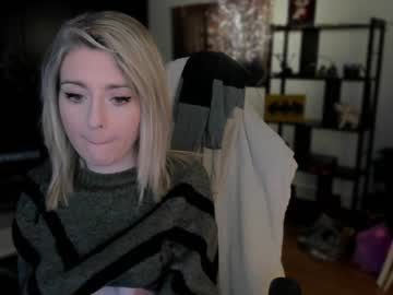 hot cam girl kimilee22 image #2712849