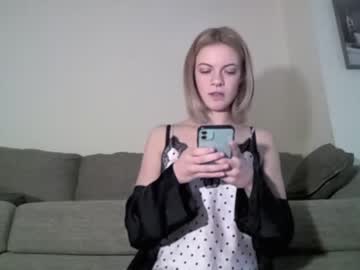 hot cam girl littlelaurie2 image #933598