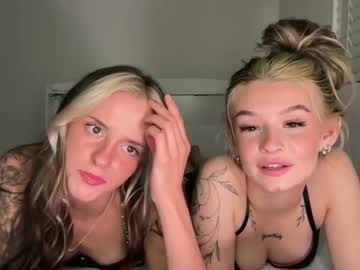 hot cam girl izzyluvv image #4699570