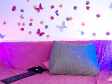hot cam girl michellesanti image #2646651