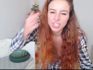 hot cam girl emerald_kittycat image #2169470