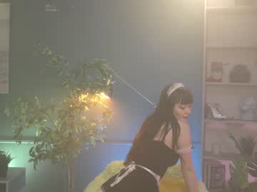 hot cam girl ella_knockers_xl image #1035653