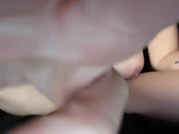 girlwiththemask999 hot cam