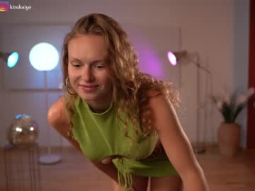 hot cam girl chillwithkira image #3034112