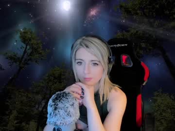 hot cam girl kimilee22 image #2986996