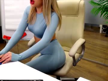 hot cam girl babesgowild image #2615088