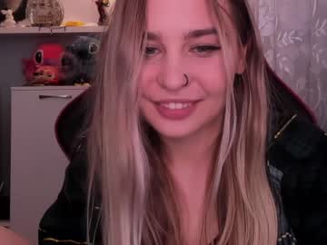 hot cam girl sweetmila1 image #2260680