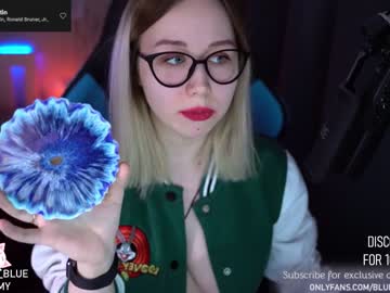 hot cam girl blue_mooncat image #688562