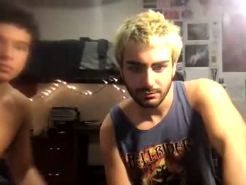 hot cam man tworoommates image #2753231