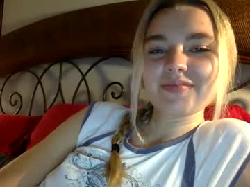 hot cam girl natashavarga image #4291558