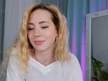 hot cam girl emmi_rosee image #965363