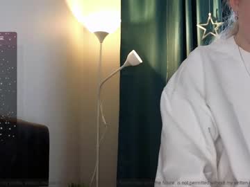 hot cam girl small_blondee image #4307233