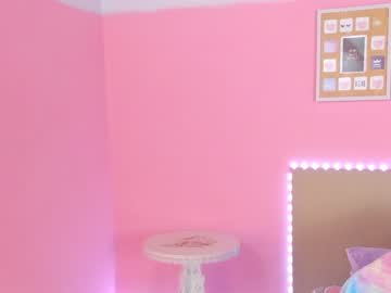 hot cam girl little_effy18 image #2047628