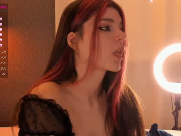 hot cam girl crystalreves image #1230333