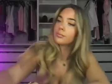 hot cam girl greyskyex image #4659342