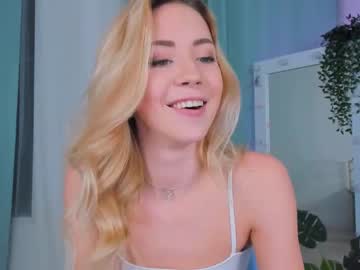 hot cam girl emmi_rosee image #821003