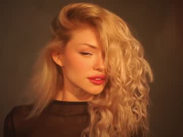 hot cam girl bunnylia__ image #3356329