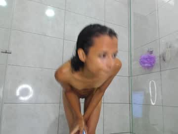 hot cam girl littlemoon18 image #3210054