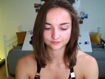 hot cam girl courtuk image #1329333