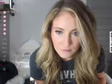 hot cam girl sultrysnow69 image #3399242