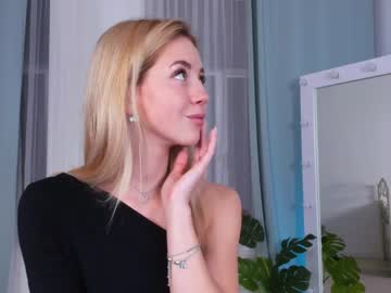 hot cam girl emmi_rosee image #614245
