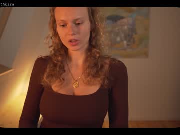 hot cam girl chillwithkira image #1214155