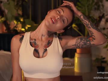 hot cam girl effylowell_ image #2611063