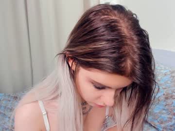 hot cam girl elfas_cute image #3207723