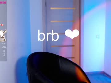 hot cam girl small_blondee image #2122776