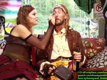 hot cam couple honeyand_thebear image #127658