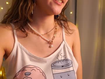 hot cam girl helenmoors image #3962291