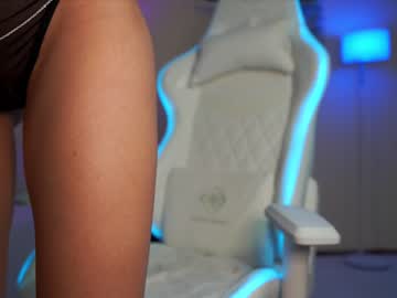 hot cam girl emma_land image #2211578