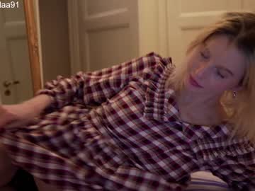 hot cam girl ellaa91 image #4037295