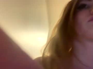 hot cam girl vcielia image #3871219