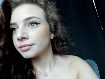 hot cam girl 9harlotte99 image #2535525