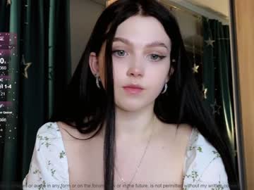 hot cam girl small_blondee image #4436338