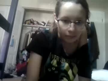 hot cam girl little_and_petite image #2985730