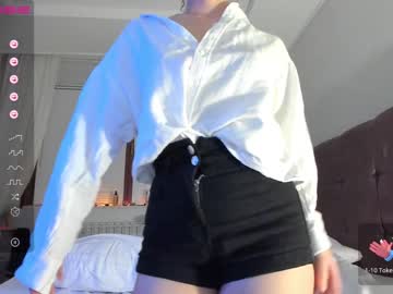 hot cam girl hee_jin image #2847009