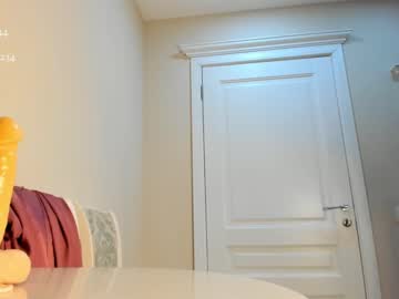 hot cam girl emma_clarc image #2025450