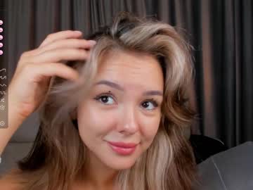 hot cam girl mila_vita image #3578333