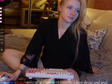 hot cam girl bestblondiiecb image #2718677