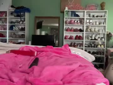 hot cam girl oftenelle image #2896079