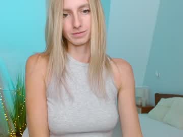 hot cam girl kittyca1_love image #3461811