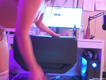 hot cam girl priscillawtff image #119173