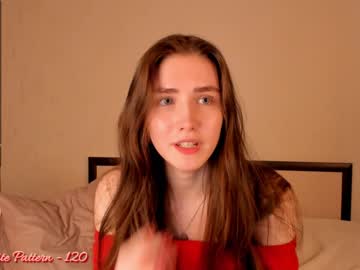 hot cam girl saintlyn image #2127589