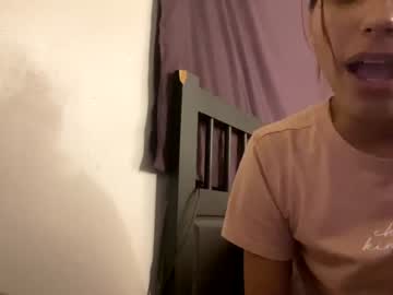 hot cam girl yummynani69 image #1575338