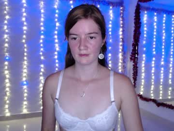 hot cam girl cutenataly image #382558